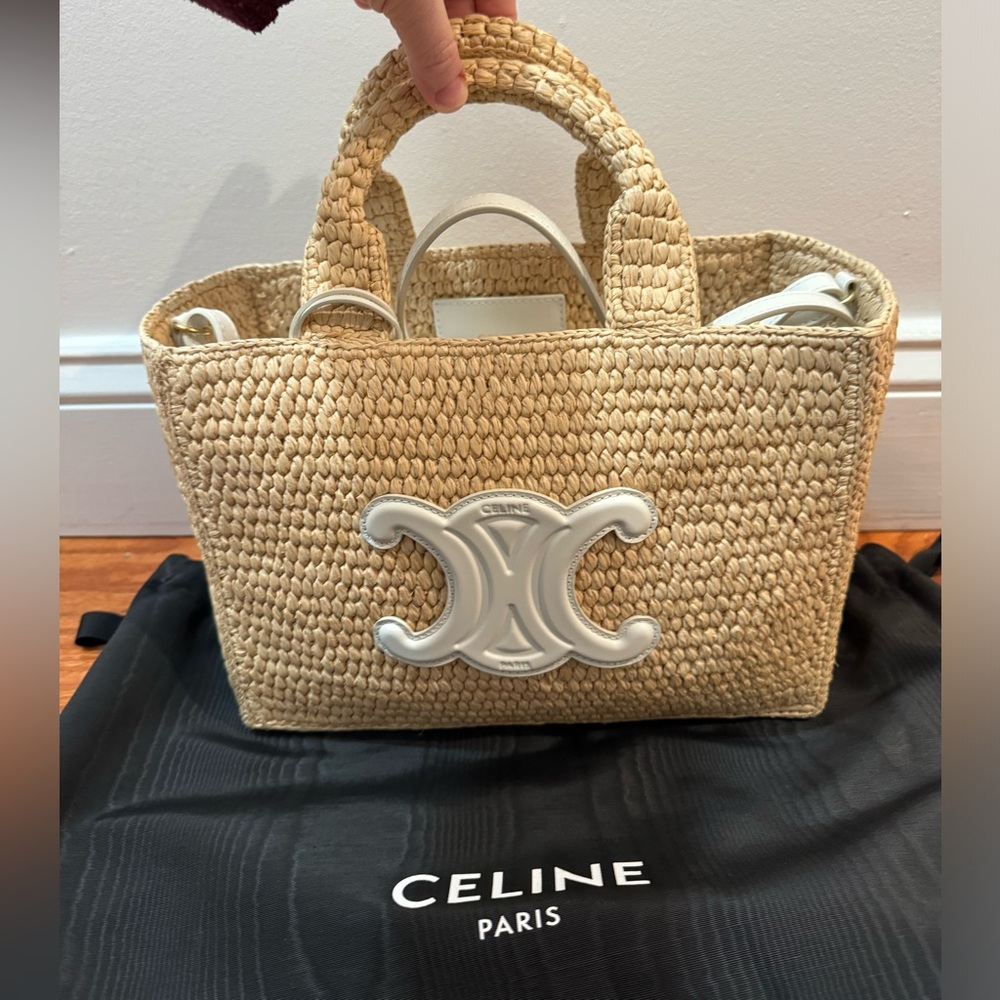 CELINE SMALL CABAS THAIS IN RAFFIA AND CALFSKIN
TAN